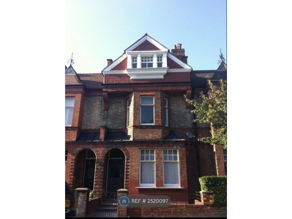Property photo 1 of 11