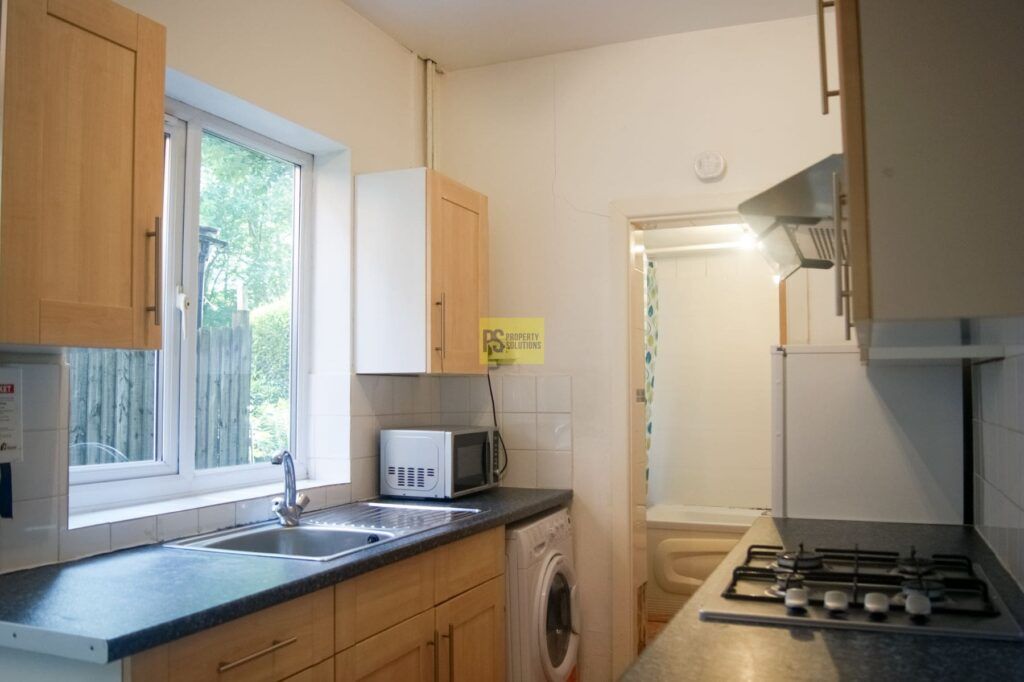 Property photo 1 of 4