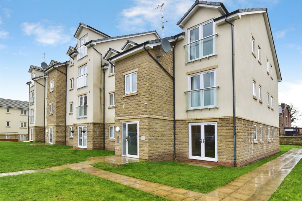 Property photo 1 of 10