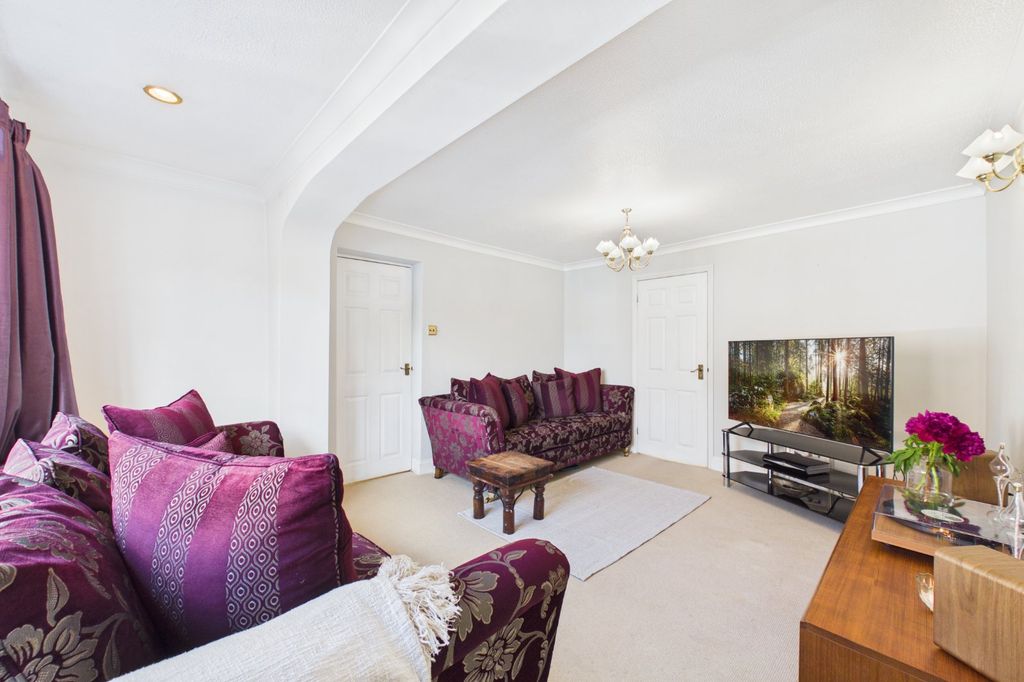 Property photo 2 of 14 Picture No. 07
