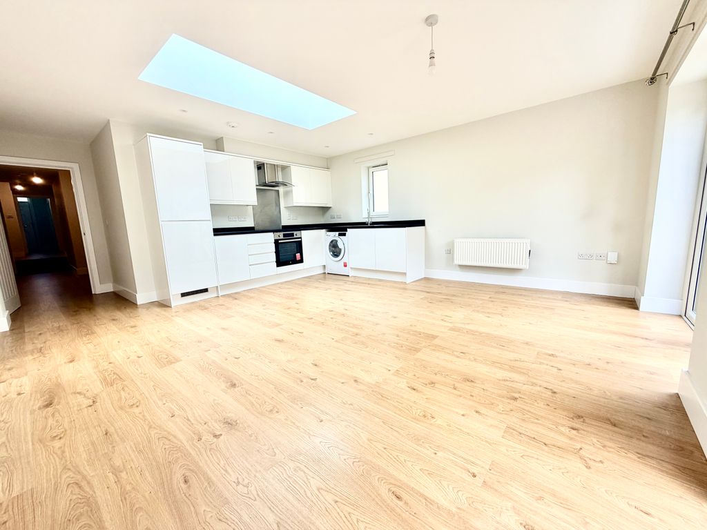 Property photo 3 of 16 Img_0089