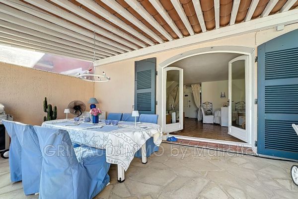 Property photo 3 of 7