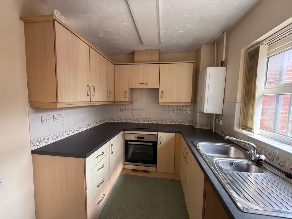 Property photo 3 of 4