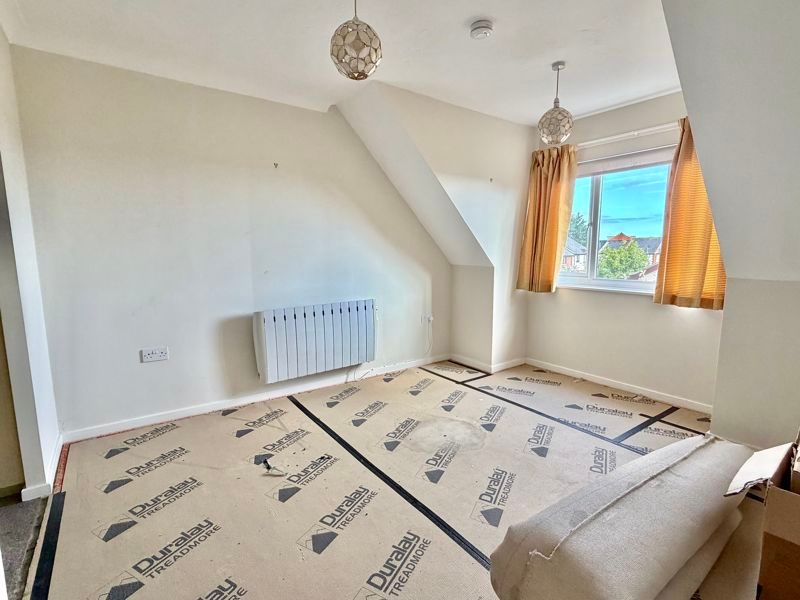 Property photo 3 of 6 Lounge