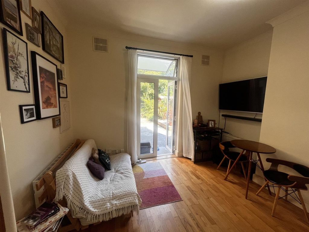 Property photo 2 of 7 Living Rm 2.Jpg
