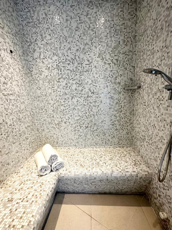 Additional image 27 of 4 bed flat to rentPark Lane, London W1K