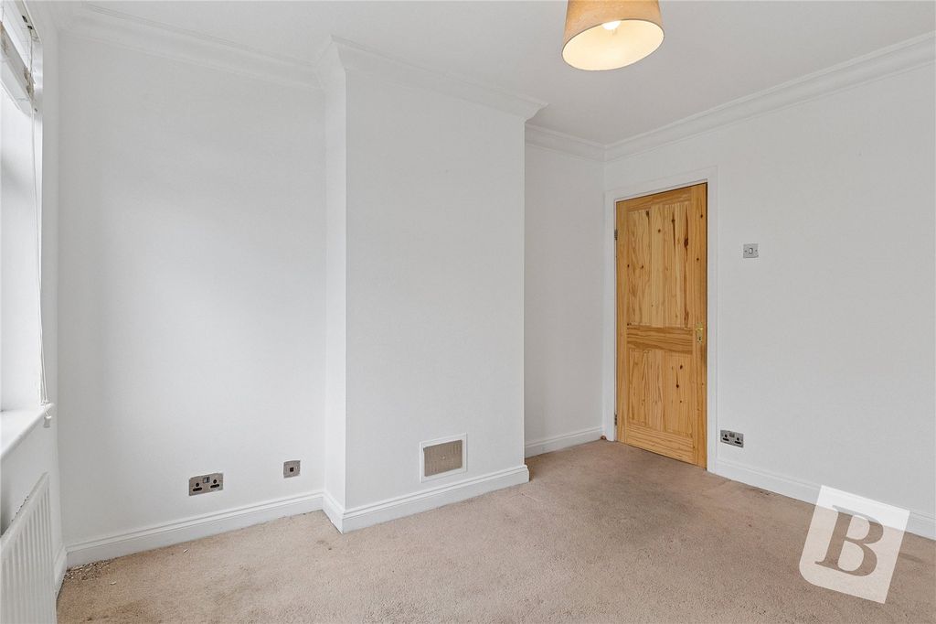 Additional image 8 of 2 bed maisonette for saleGranton Avenue, Upminster RM14