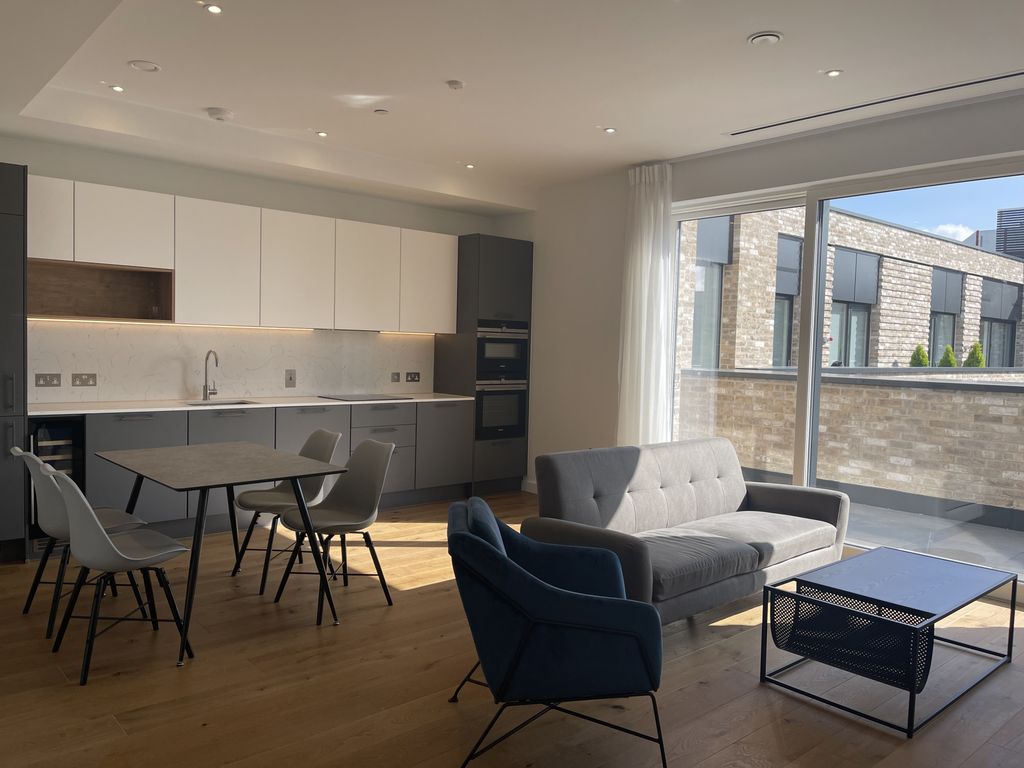 Property photo 1 of 26