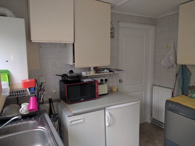 Property photo 3 of 5