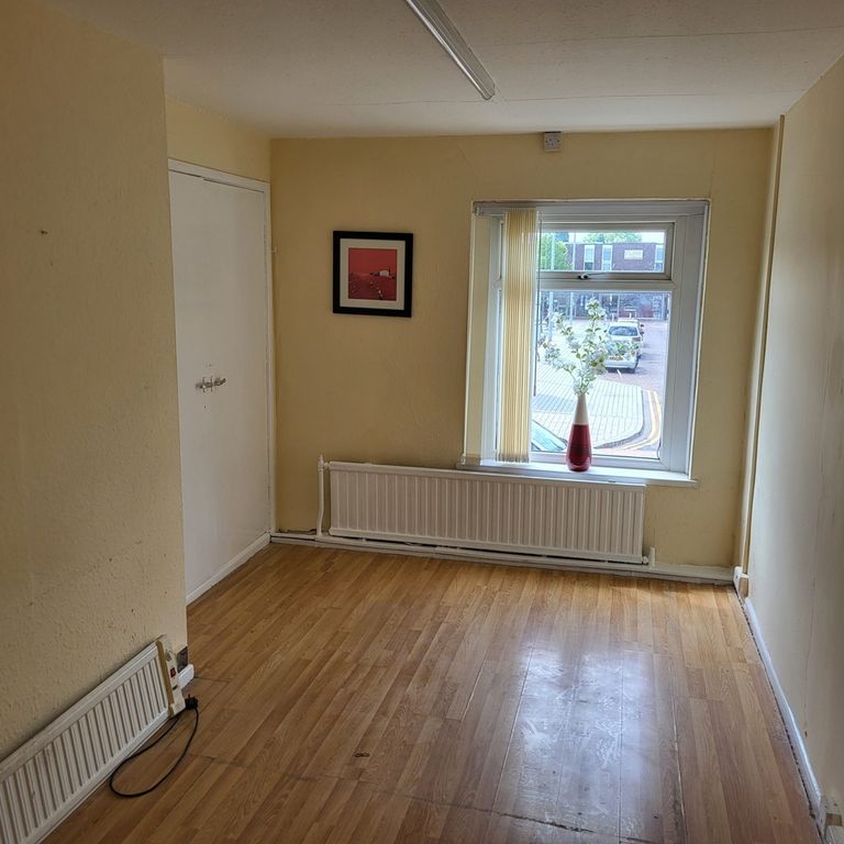 Property photo 2 of 2 Image