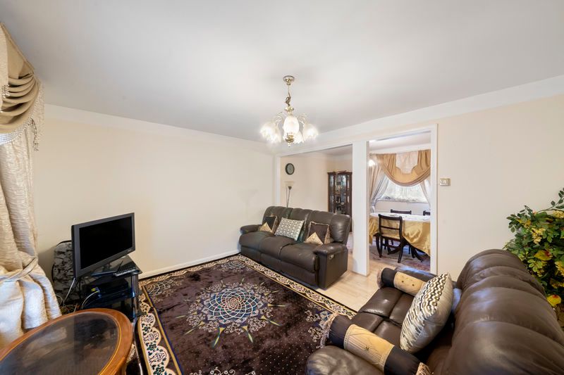 Property photo 3 of 14 Photo 1