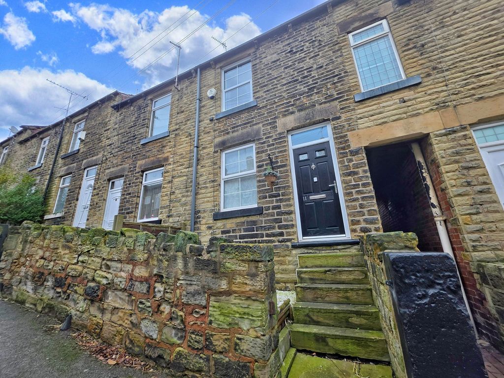 Property photo 2 of 17