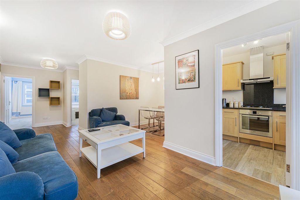Property photo 3 of 14 Helliwell &amp; Co.