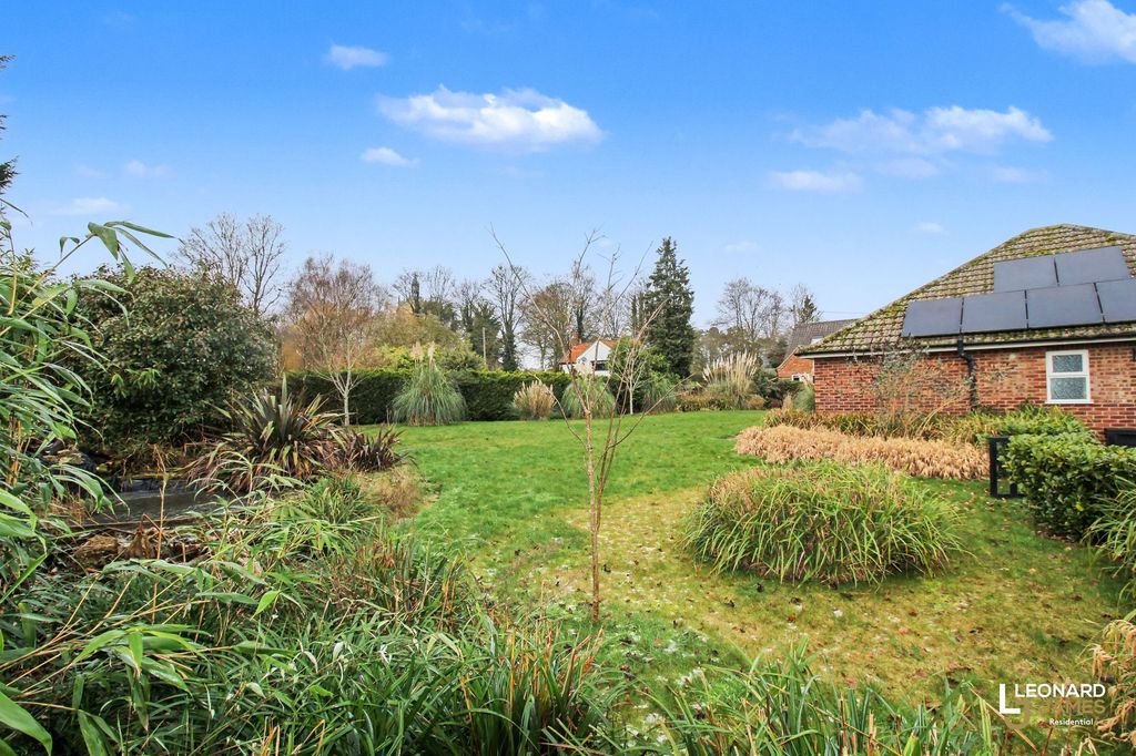 Property photo 2 of 21 Back Elevation