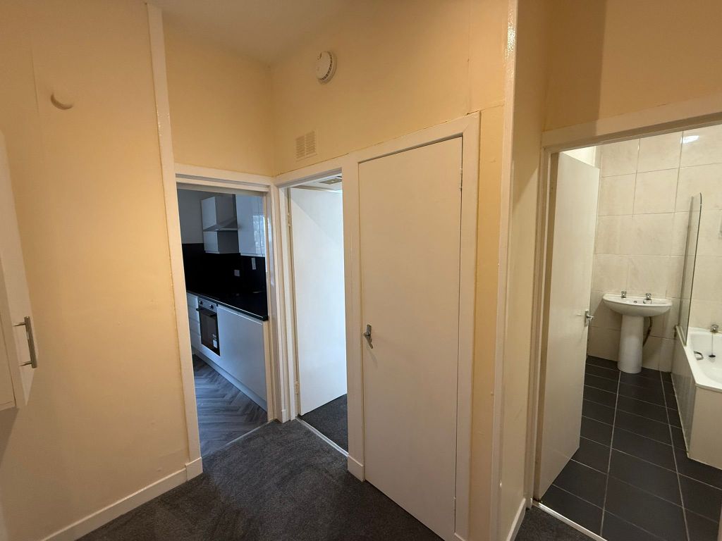 Property photo 2 of 9 1