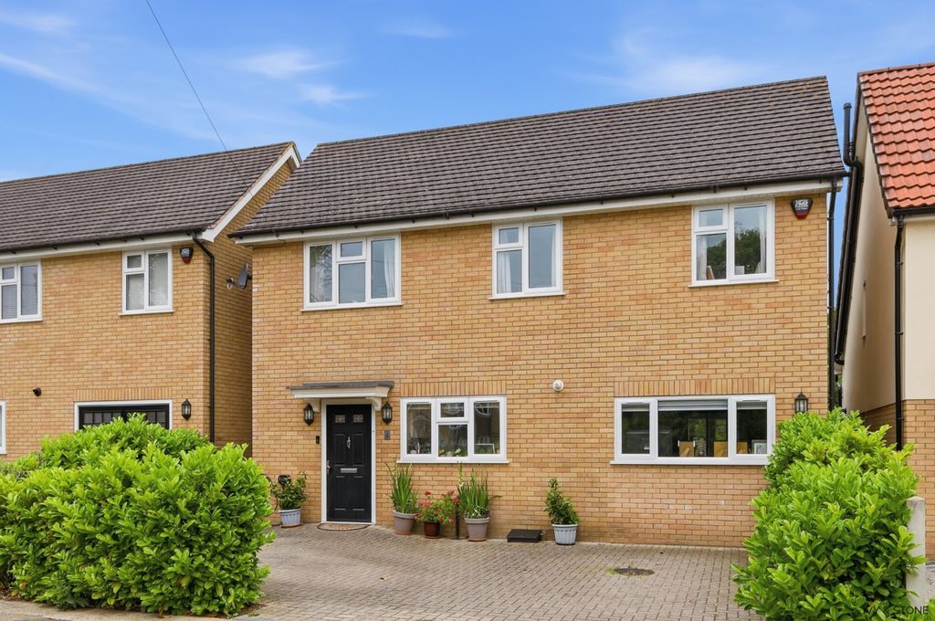 Property photo 1 of 29 5104180
