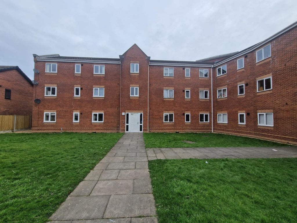 Property photo 1 of 5