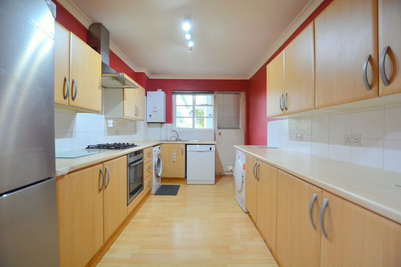 Property photo 3 of 10 Photo 7