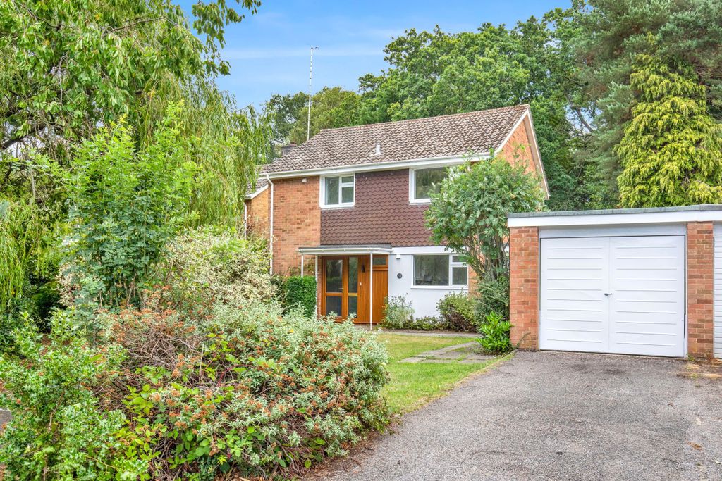 Property photo 1 of 25