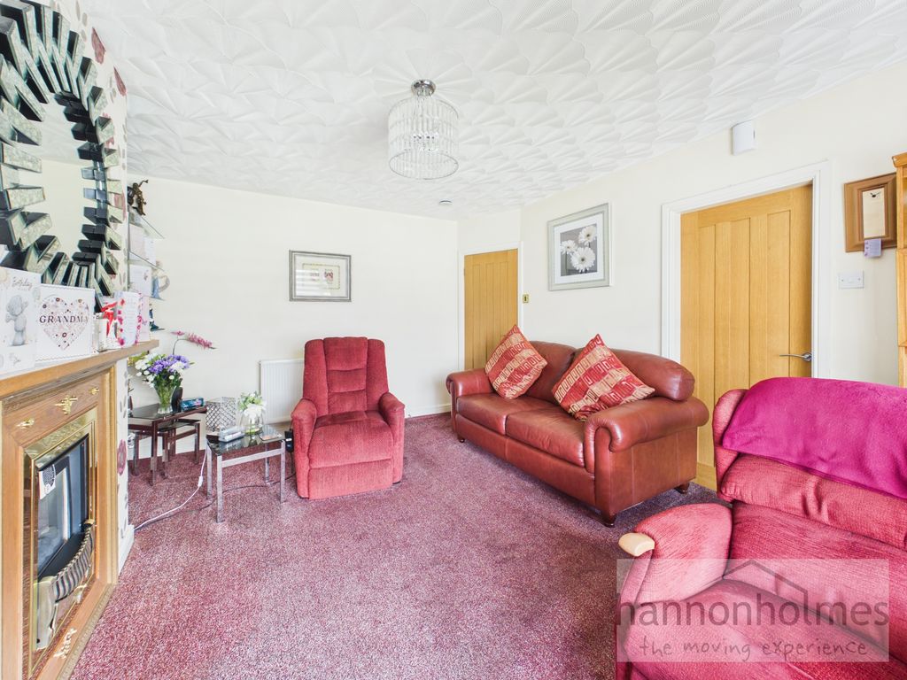 Property photo 2 of 26 Cam05283G0-Pr0185-Still004