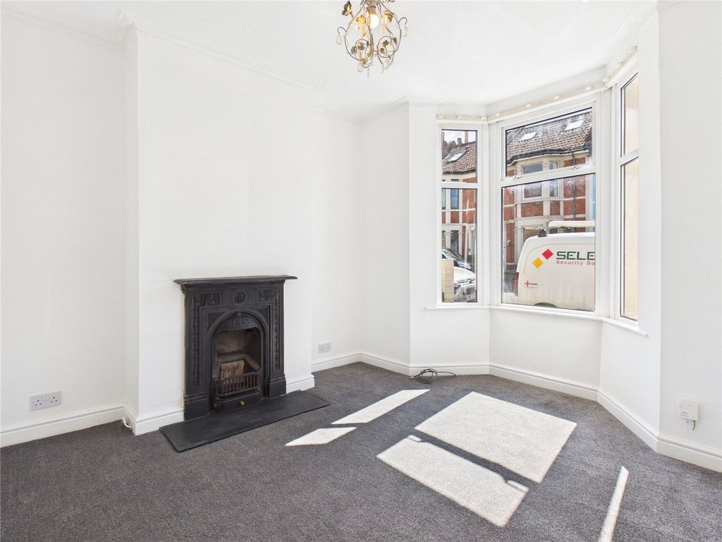 Property photo 1 of 19 Picture No. 23