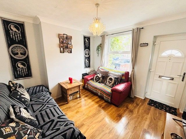 Property photo 3 of 11