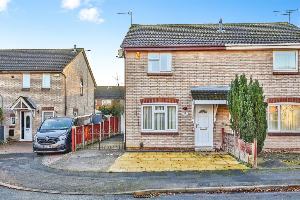 Property photo 1 of 17