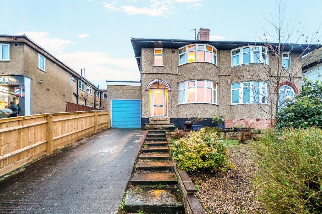 Property photo 1 of 13 External View