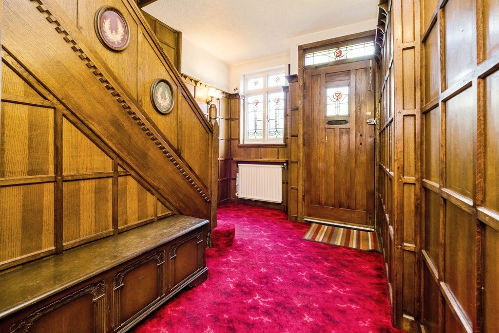 Property photo 2 of 24 Pbox-Img.Jpg