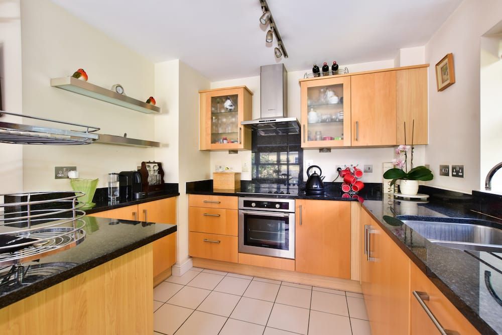 Property photo 3 of 11