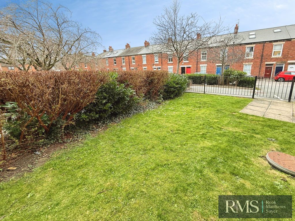 Property photo 2 of 10 Photo 10