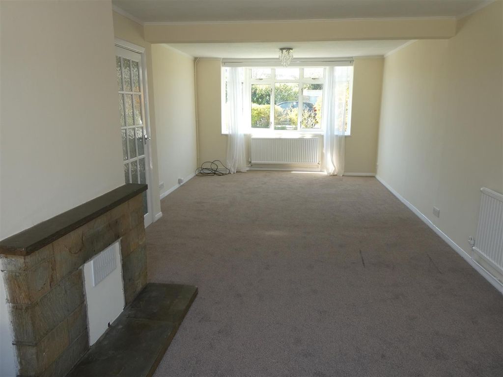 Property photo 3 of 7 P1150275.Jpg