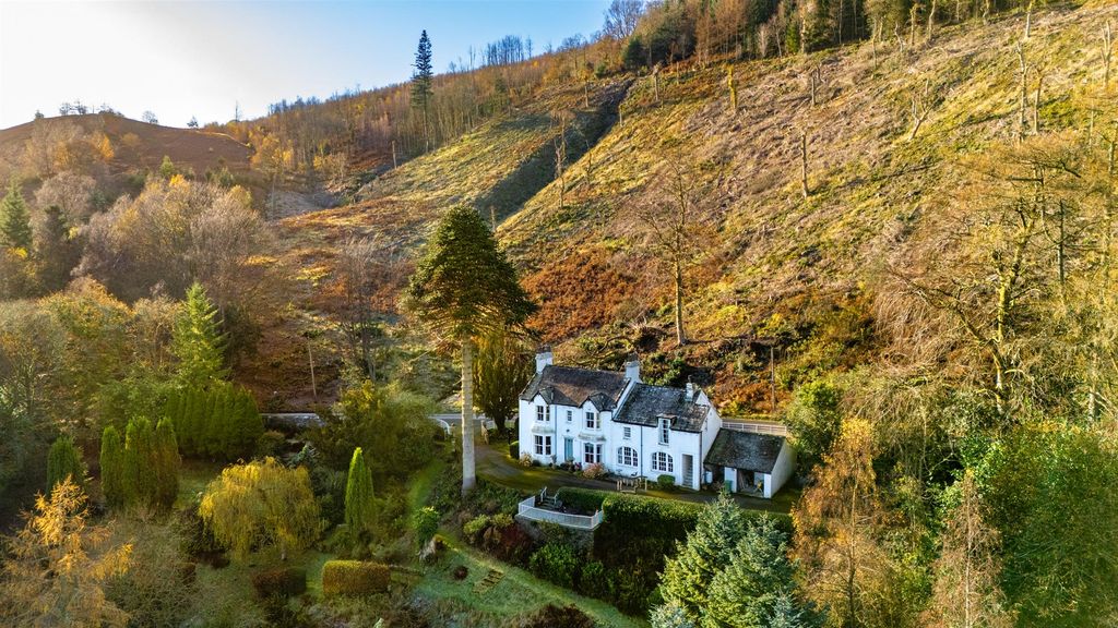 Property photo 2 of 39 Dji_20251117104725_0123_D.Jpg