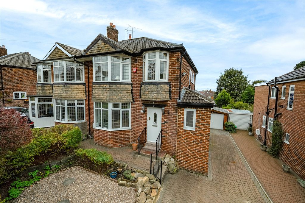 Property photo 1 of 17 Picture No. 01