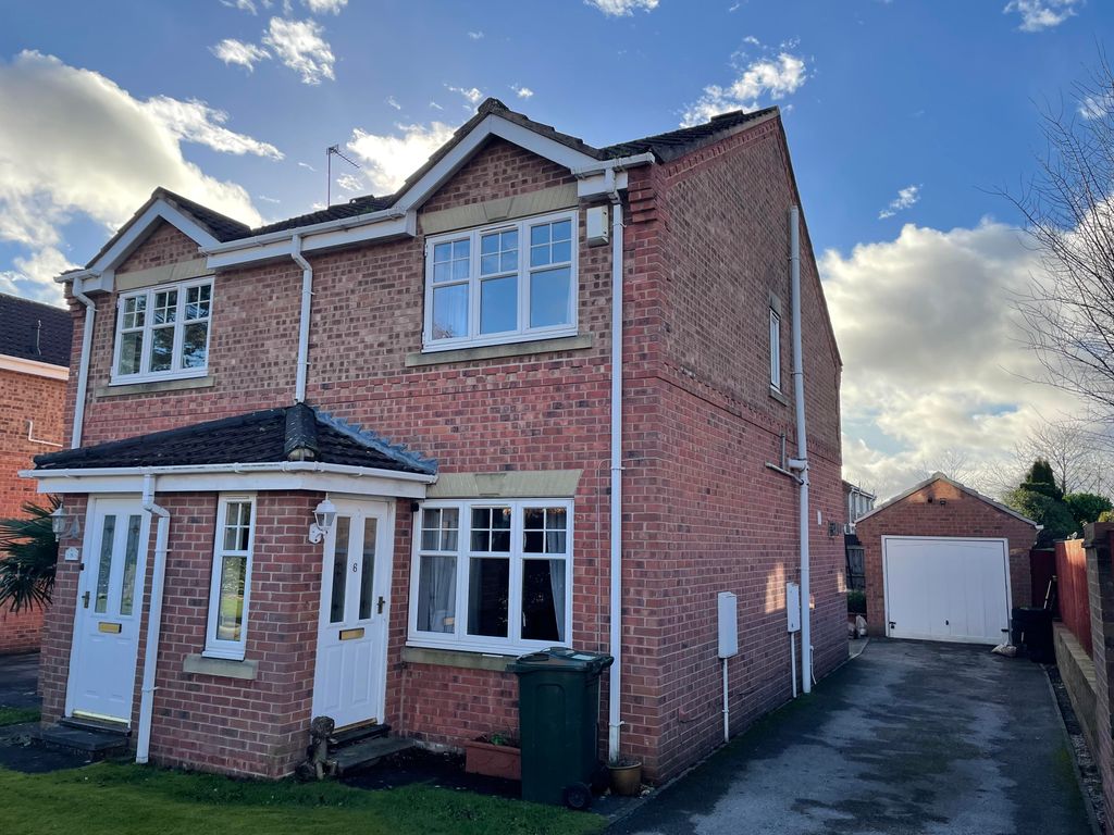 Property photo 1 of 9