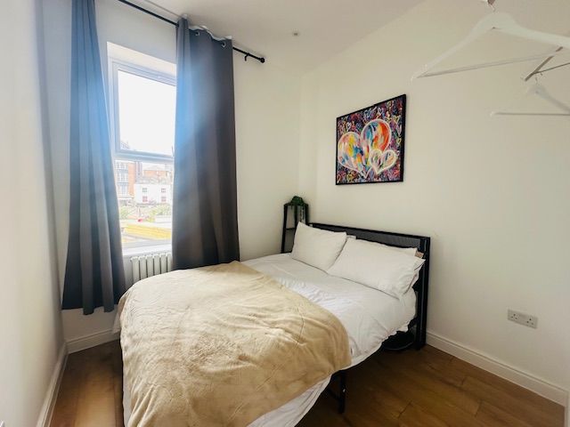 Property photo 3 of 4