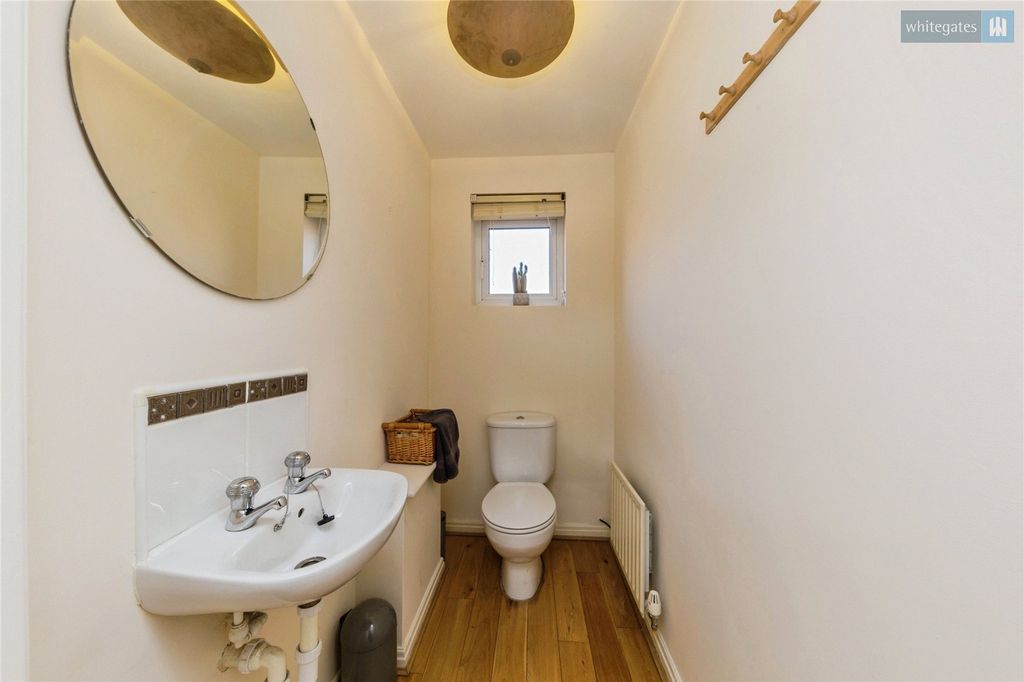 Property photo 3 of 22 Picture No. 13