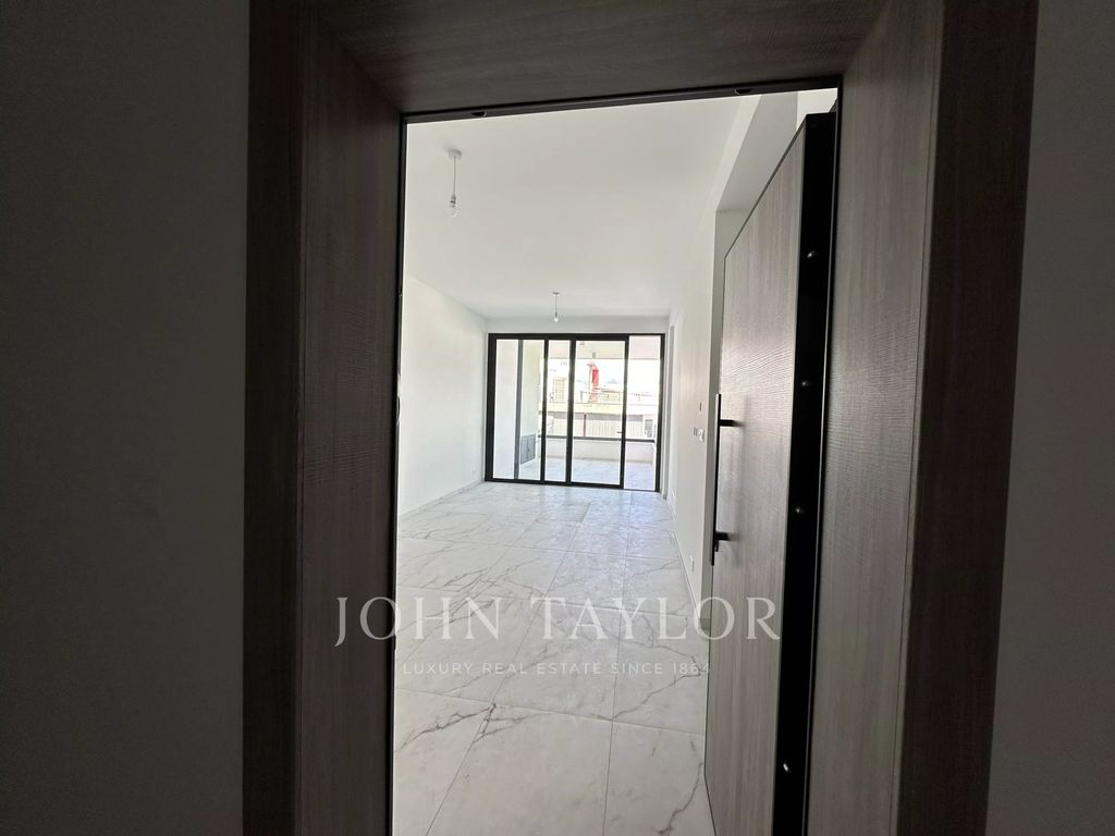 Property photo 3 of 26