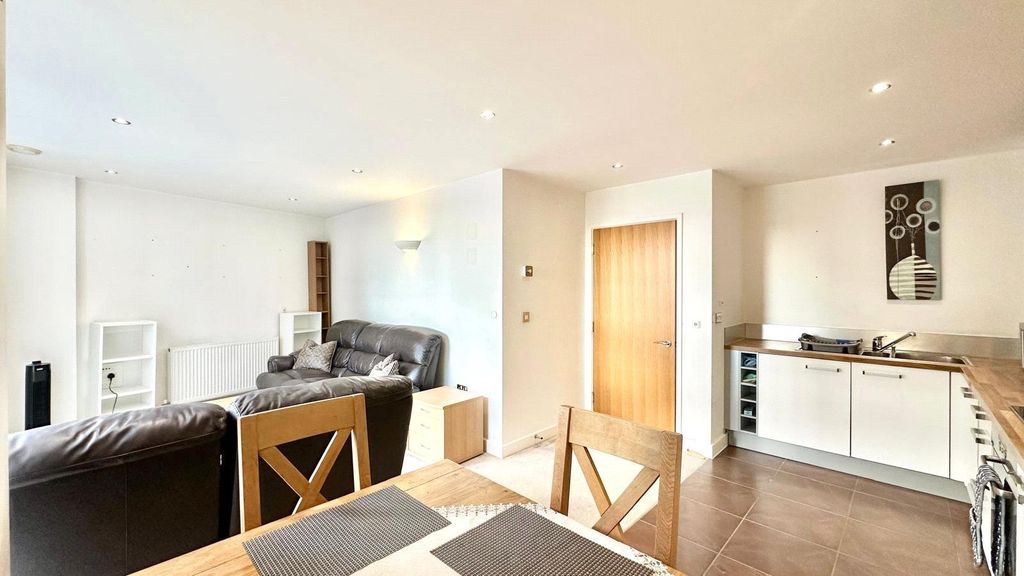 Property photo 3 of 13 Picture No. 09
