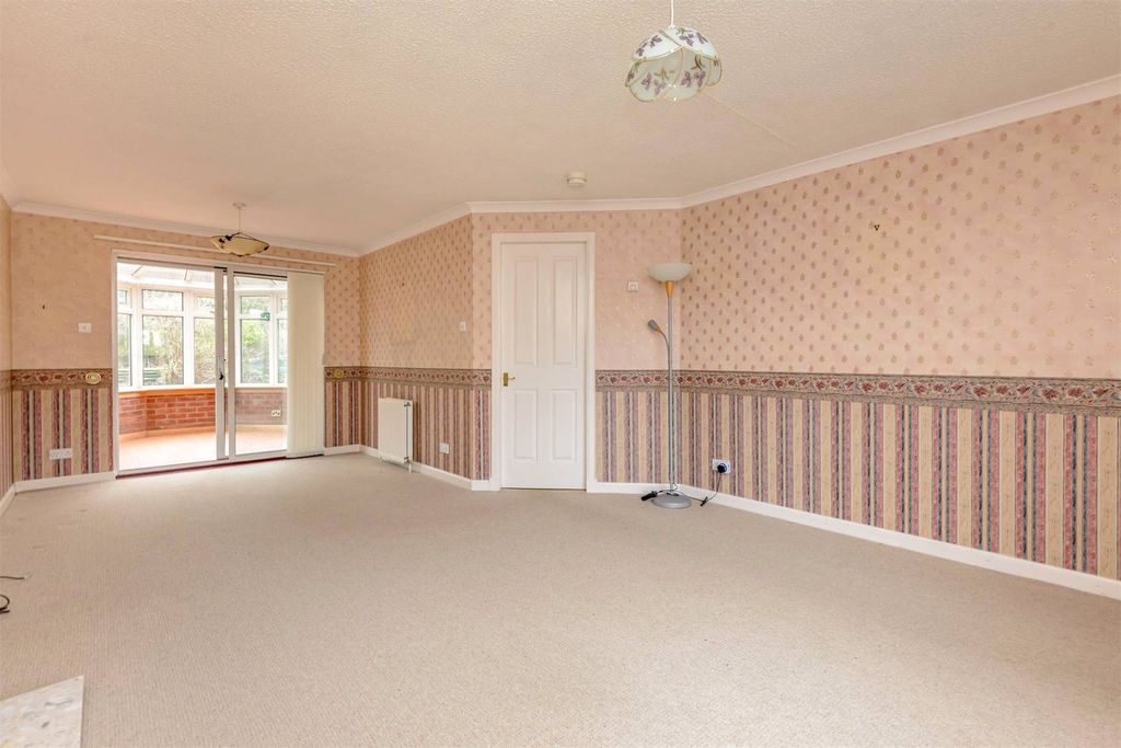 Property photo 3 of 20 Picture No. 04