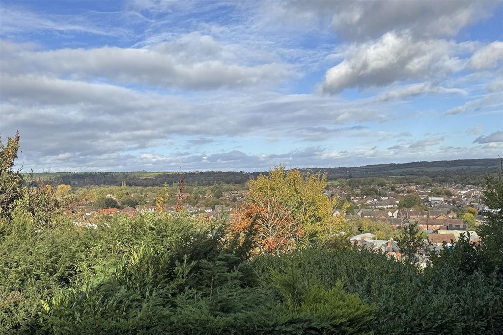 Property photo 3 of 16 Img_4926.Jpg