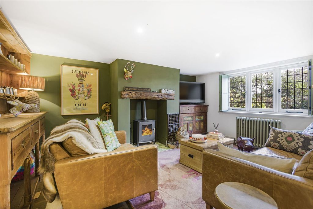 Property photo 2 of 50 13 .Jpg