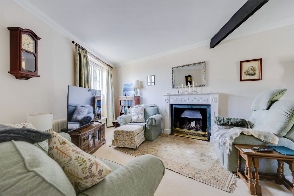 Property photo 3 of 29