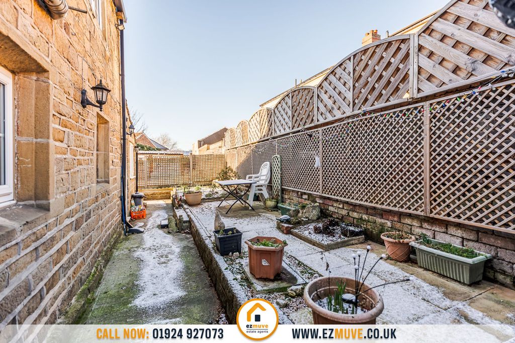 Additional image 25 of 3 bed semi-detached house for saleThorncliffe Road, Batley WF17