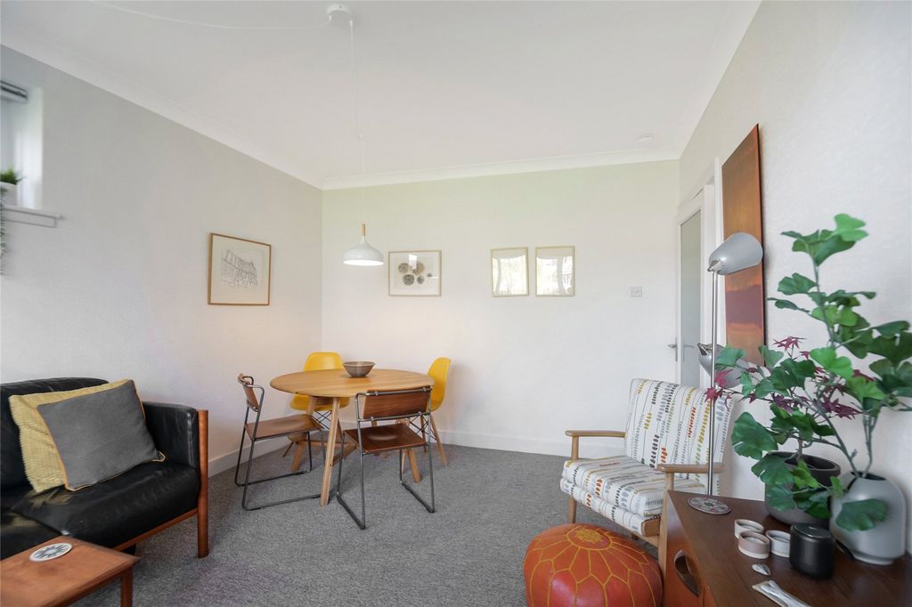 Property photo 3 of 16 Living Room