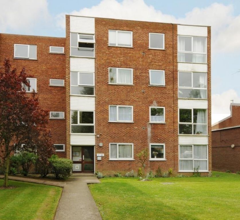 Property photo 1 of 9 33 Tasman Court