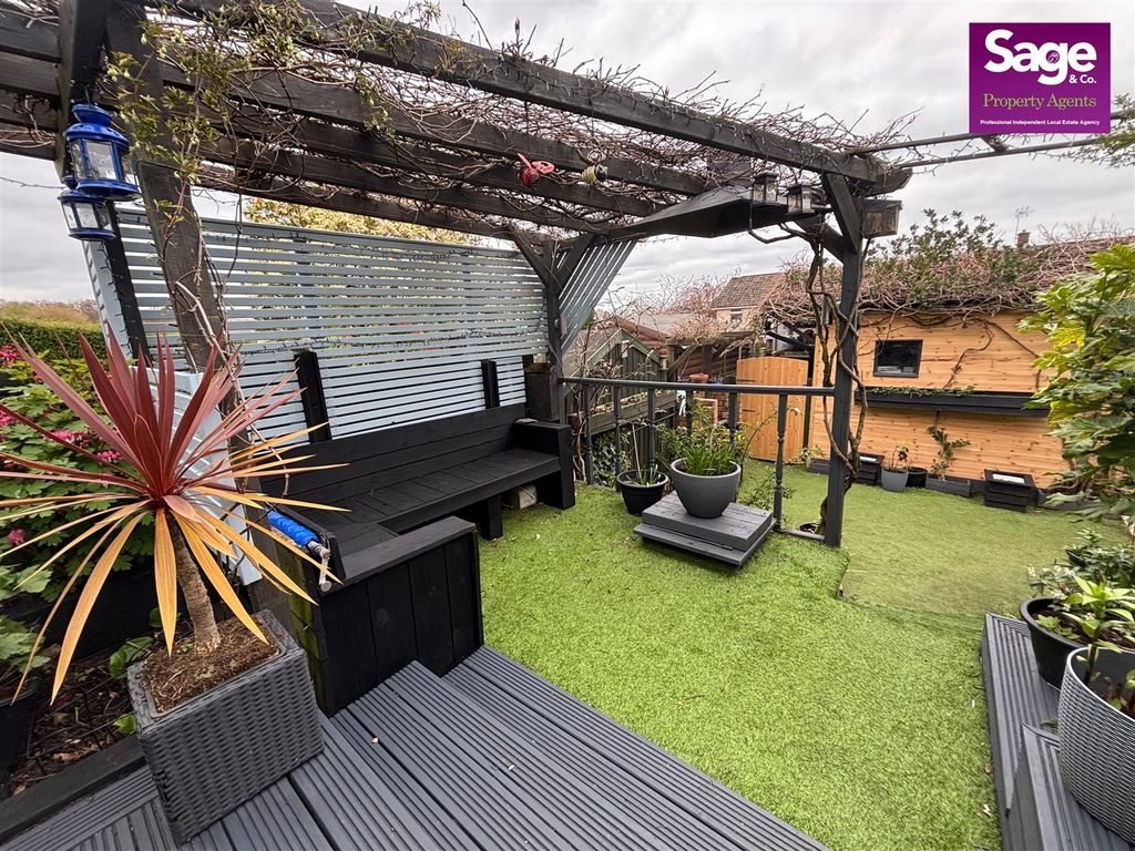 Property photo 2 of 39 Image00010 (1).Jpeg