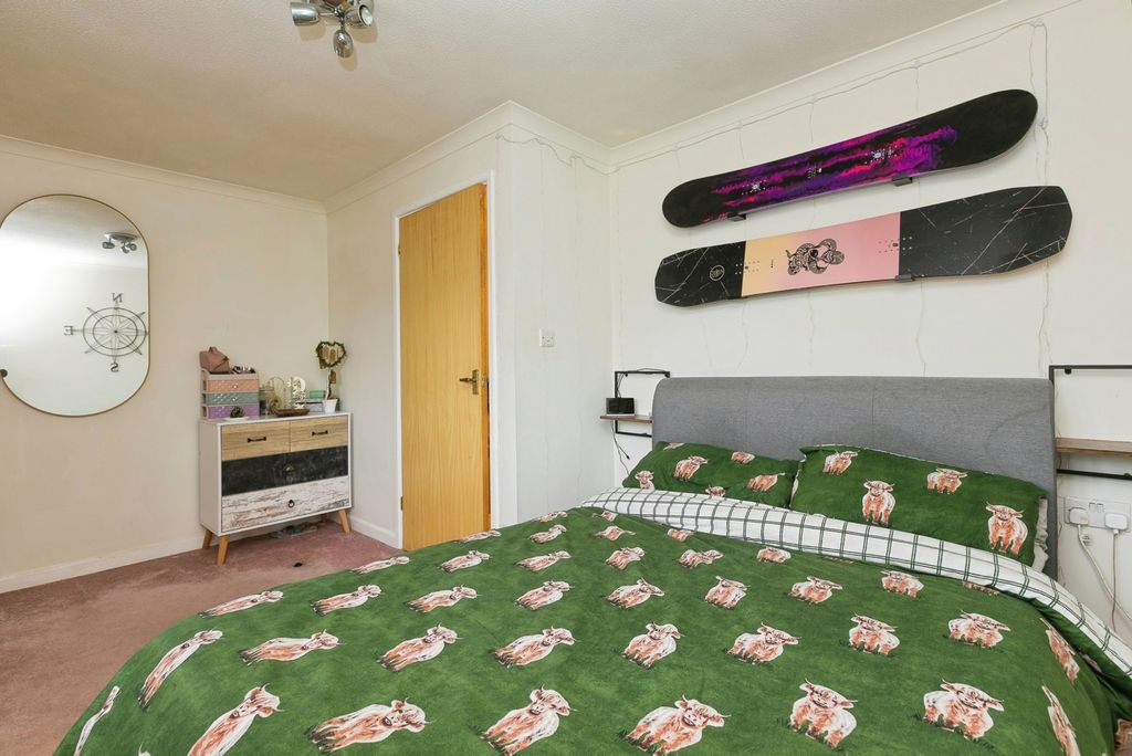 Property photo 3 of 33 Pbox-Img.Jpg