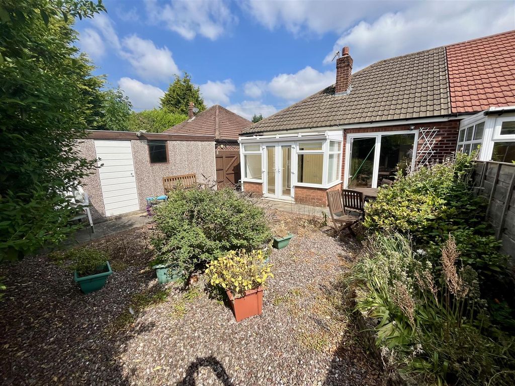 Property photo 2 of 14