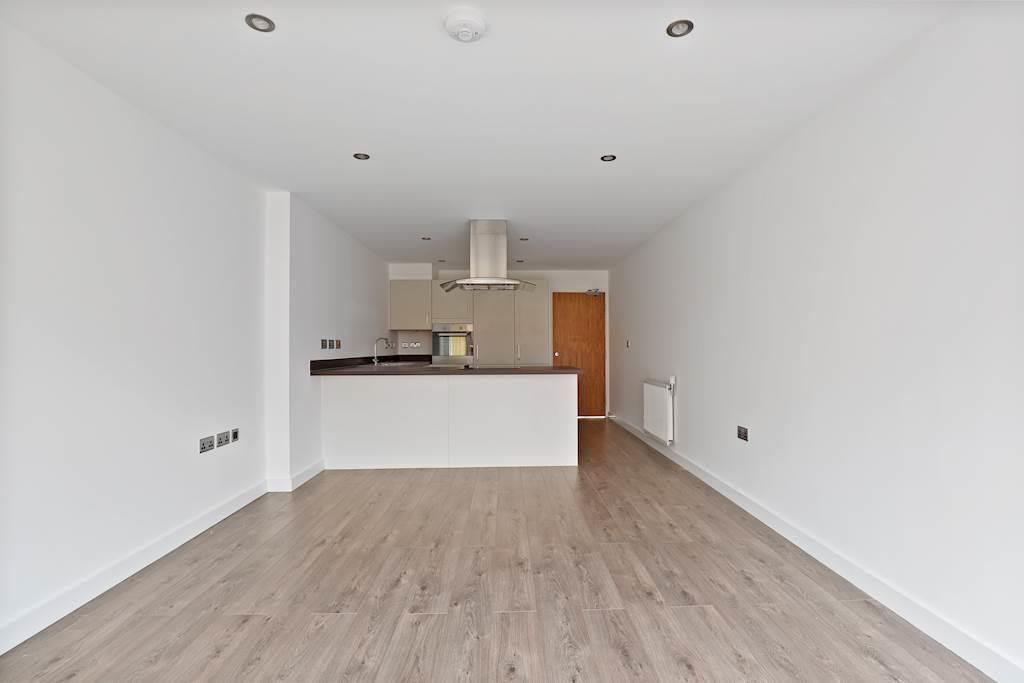 Property photo 3 of 11 14-3Ec3Jhiml - Flat 23 Portway House - 42 (1)-Smal